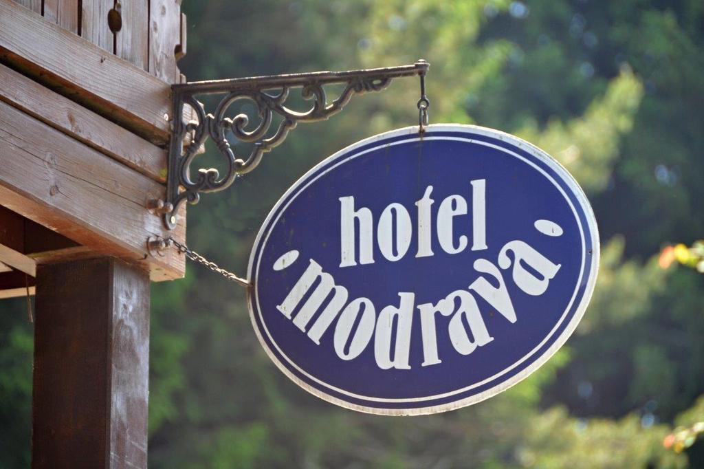Hotel Модрава Экстерьер фото